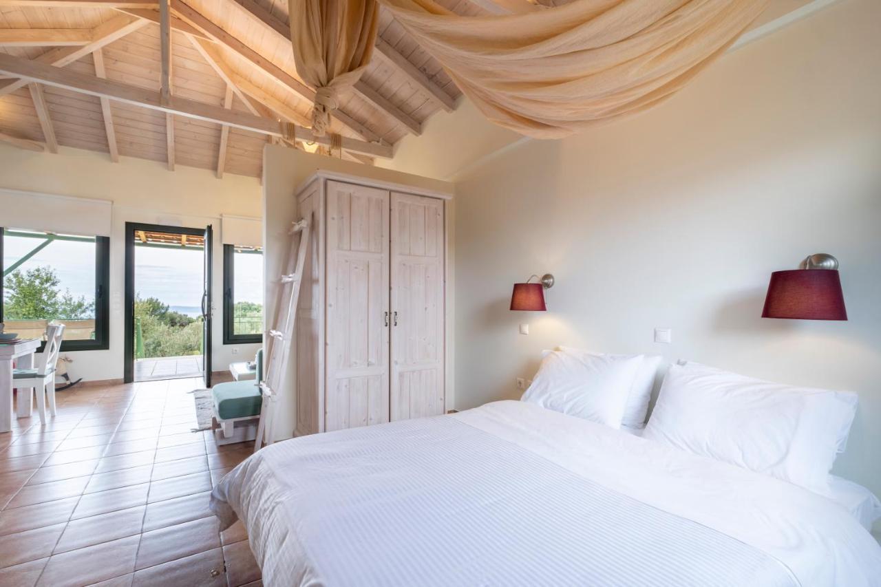 Chamaloni Cottages ฟีนีคุนตา ภายนอก รูปภาพ
