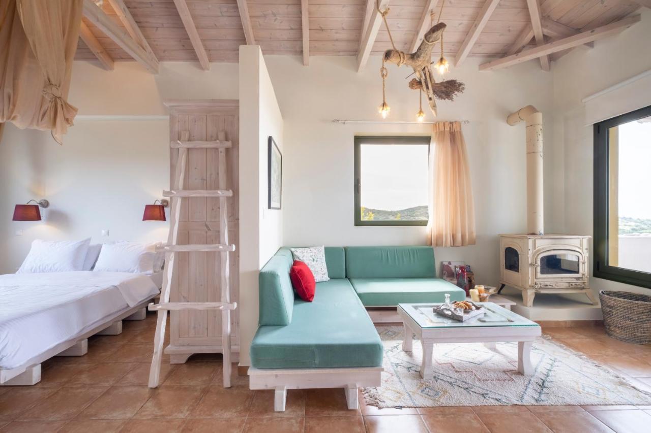 Chamaloni Cottages ฟีนีคุนตา ภายนอก รูปภาพ